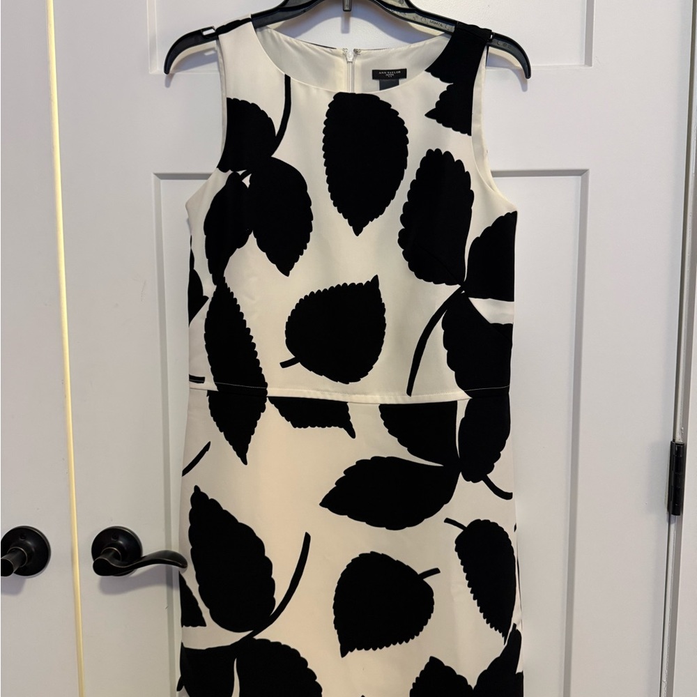 Ann Taylor Petite Black and White Leaf Print Dress